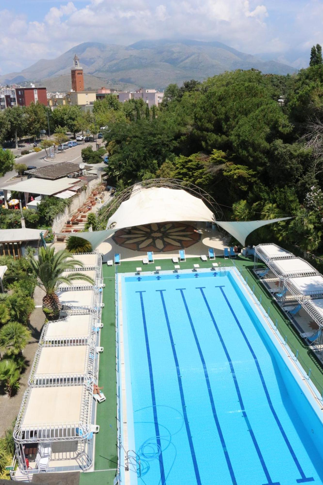 Hotel Mirasole International Gaeta Exterior foto